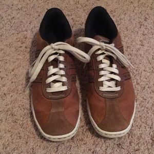 Men’s Adidas golf shoes